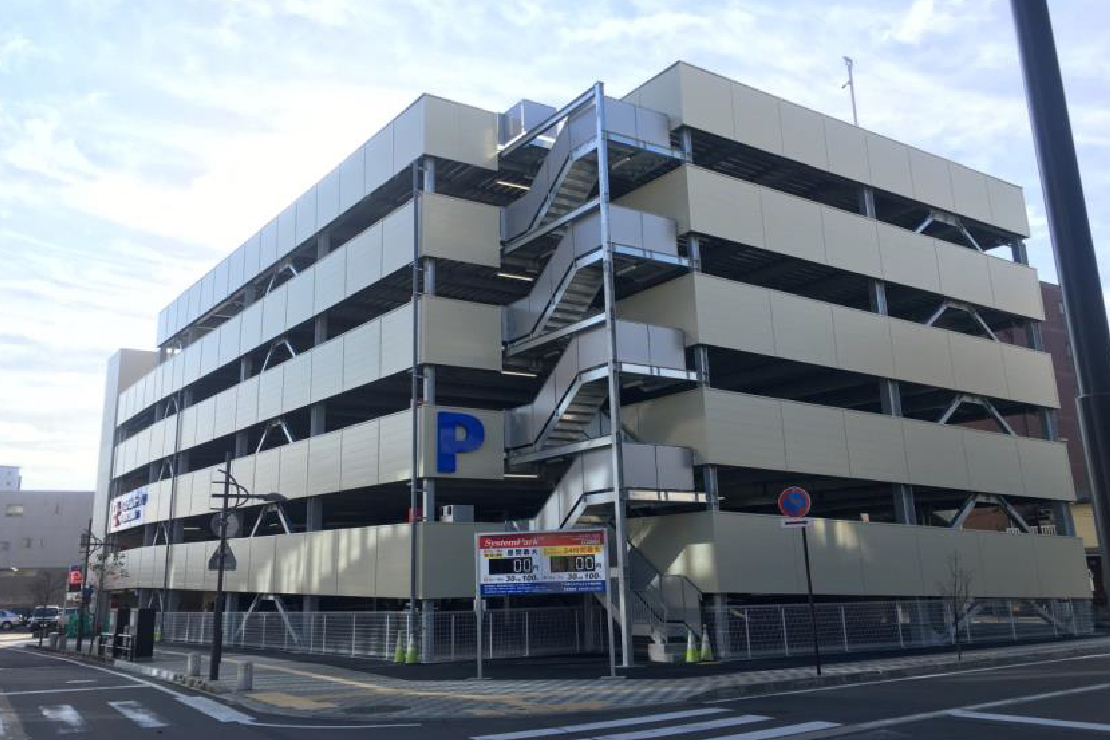 北陸電力福井支店南駐車場
